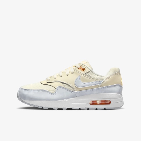 Nike AIR MAX 1 Big Kids' Shoes - Picture 1 of 8